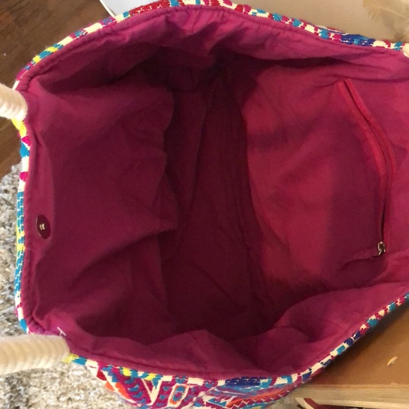 Large tote - Picture 4 of 4